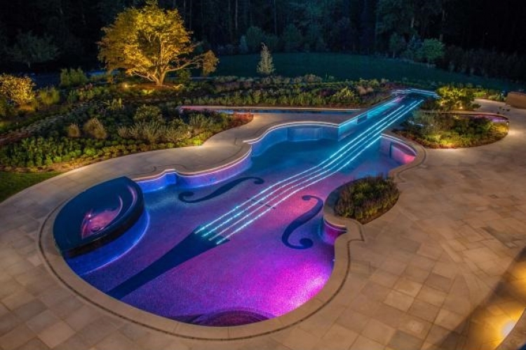 I would love to take a swim in this